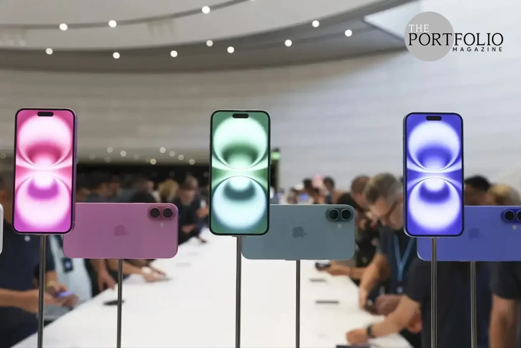 Apple Distributors Warn Indian Retailers on Russia Exports